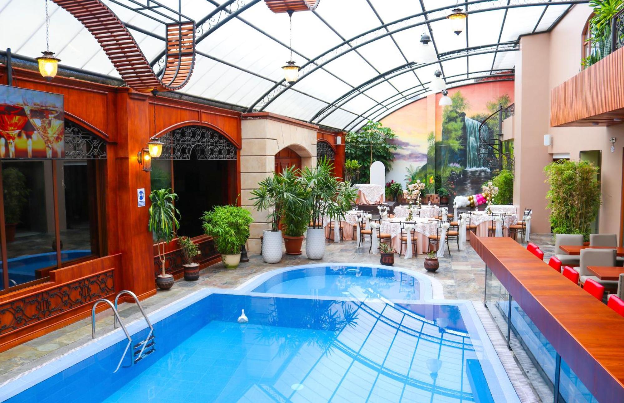 Grand Victoria Boutique Hotel Loja Exterior foto